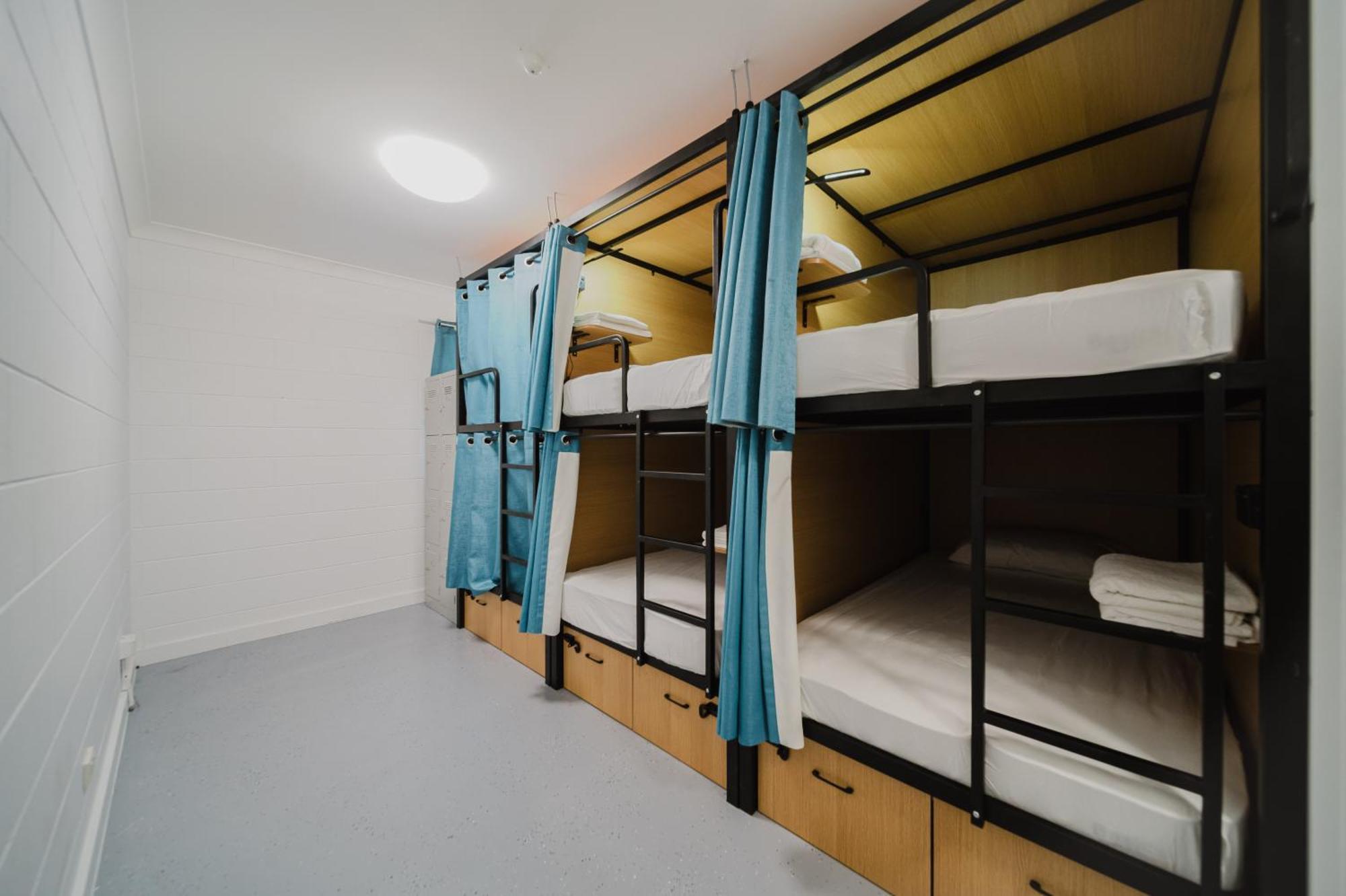 Seaside Lodge Hostel Townsville- Right Next To Coles, 2 Mins Walk To Strand & Cbd Exterior foto